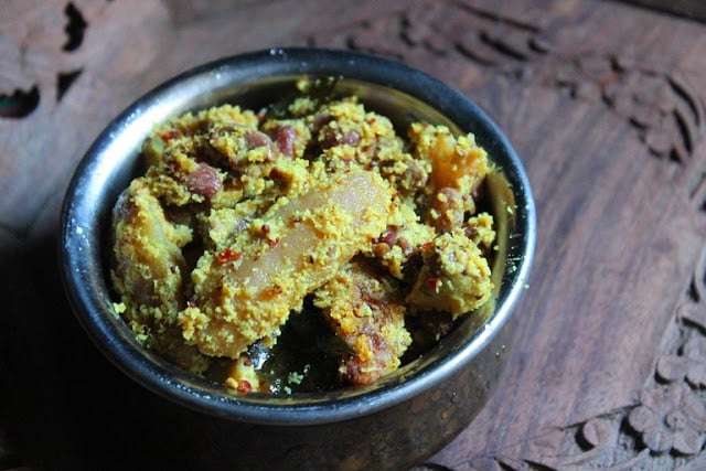 Potato mochai curry recipe