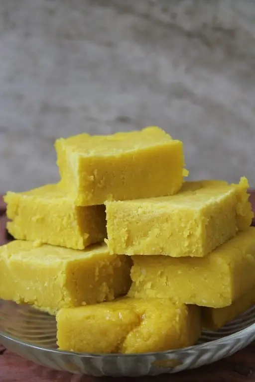 Easy Maida Burfi Recipe